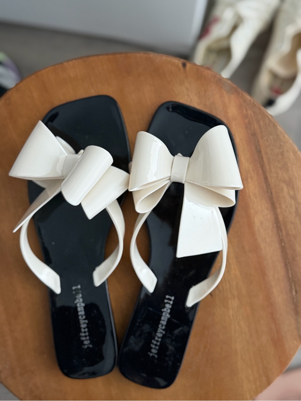 Jeffrey Campbell Black Patent Flip-Flop Sandals with Cream Bow